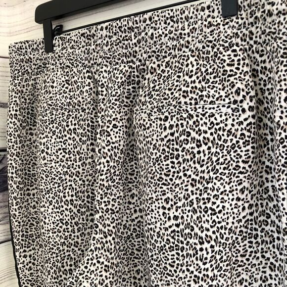 Apt 9 Beige & Black Leopard Print Jogger Style Pants XL Petite - Picture 6 of 7